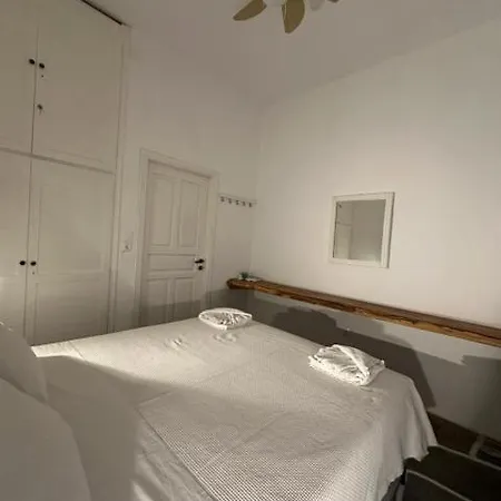 Islanderhouse77 Apartamento *