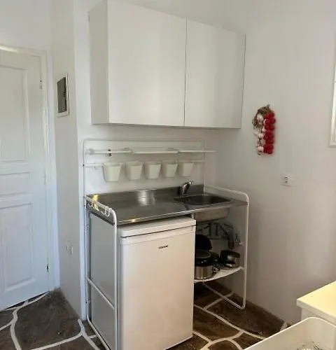 Islanderhouse77 Апартаменты Науса